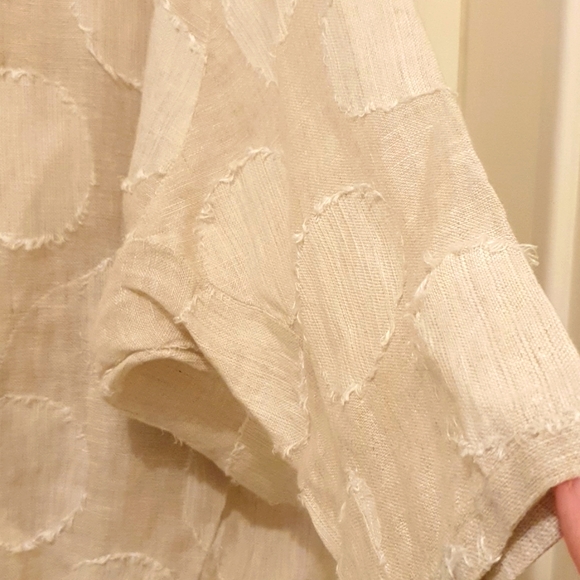 See Saw 2 Peice linen Top and Jacket 100 % Linen in Light biege size 12 - Picture 7 of 10